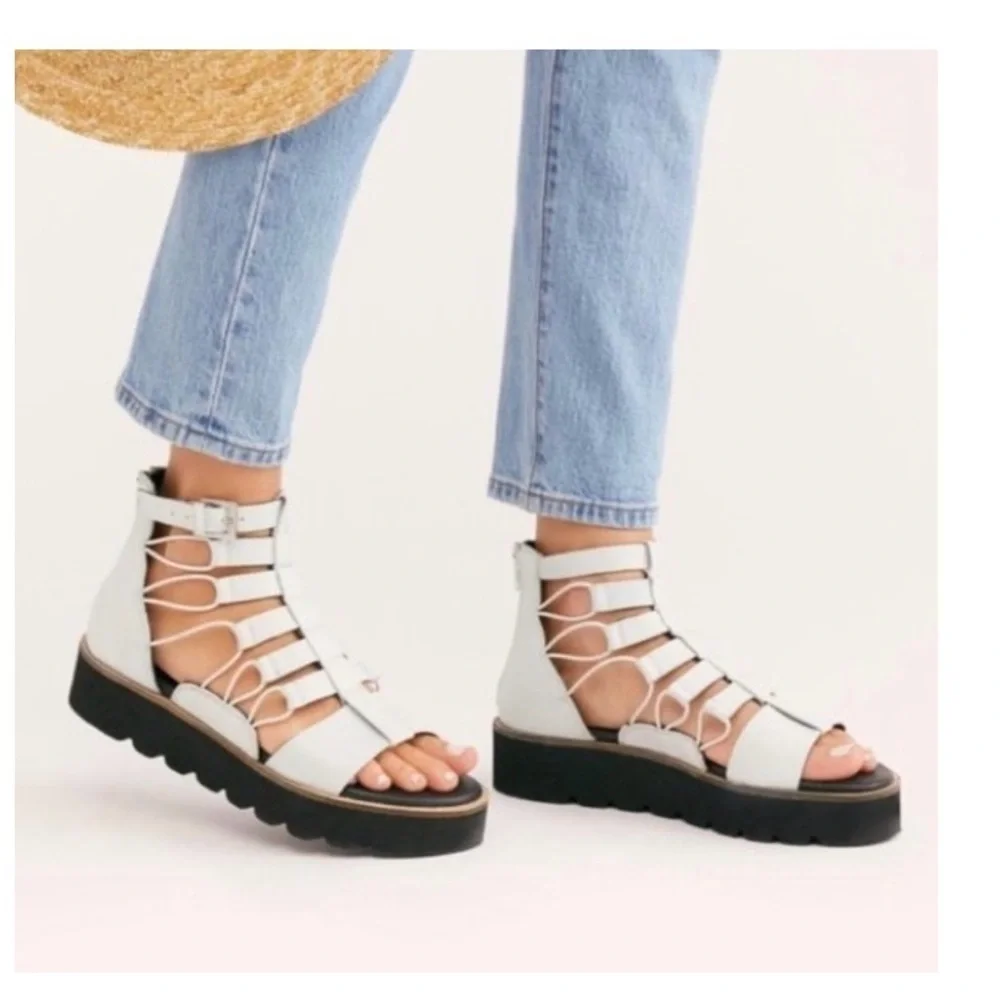 Free people platform sunrise Women's gray Gladiator Sandals Sz 37 US 6.5/7